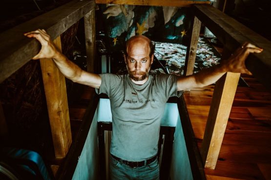 Bonnie “Prince” Billy – Lie Down In The Light