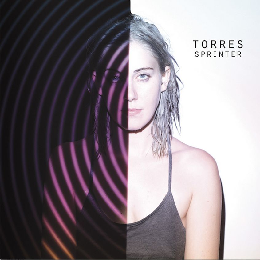 Ascolta “Strange Hellos” estratto dal nuovo disco di Torres