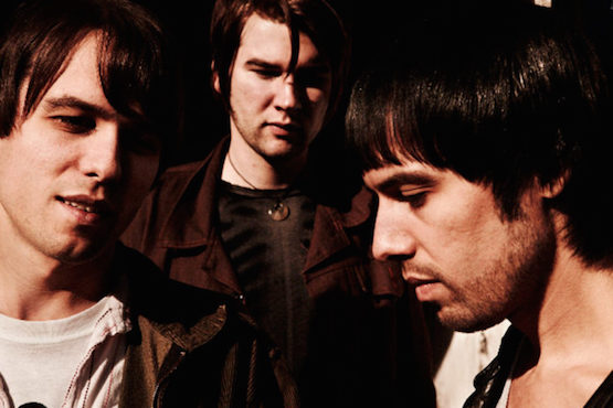 The Cribs – In The Belly Of The Brazen Bull