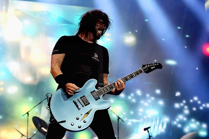 I Foo Fighters annullano il tour per i fatti di Parigi