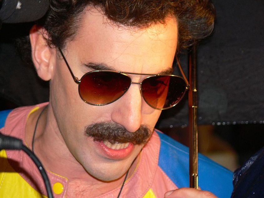 Sacha Baron Cohen ha abbandonato il biopic su Freddie Mercury per colpa di Brian May e gli altri Queen