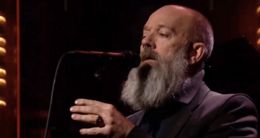 VIDEO: Michael Stipe – The Man Who Sold the World (David Bowie cover) live @ The Tonight Show With Jimmy Fallon
