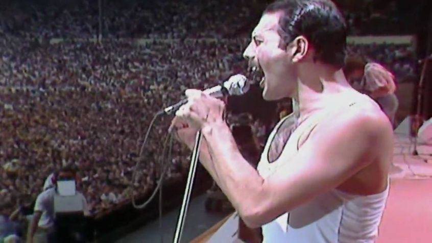 Freddie Mercury se ne andava 25 anni fa, la sua magia e’ per sempre