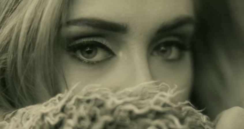 Cantante turco rivela: “Sono io il padre di Adele”