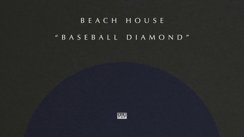 Ascolta l’inedito dei Beach House “Baseball Diamond”