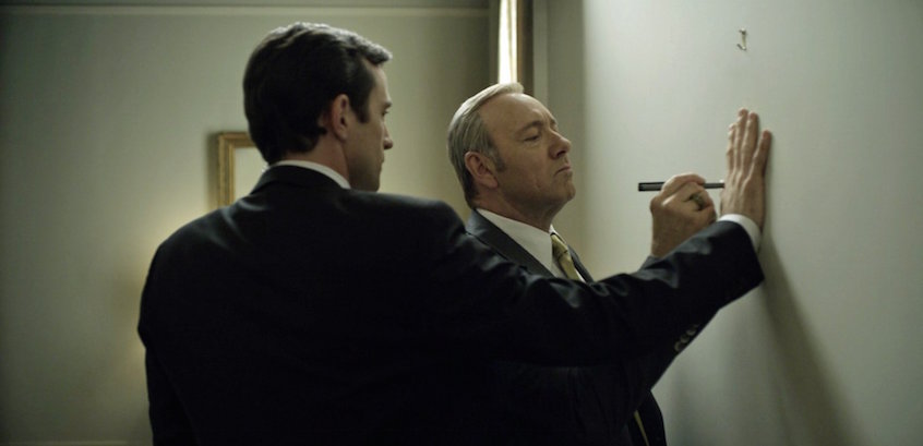 “House Of Cards”: Netflix licenzia Kevin Spacey. Cancellato anche il film “Gore”.