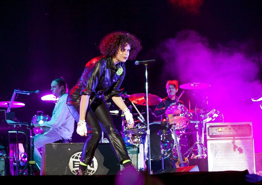 Il primo concerto degli Arcade Fire in circa 2 anni si è tenuto a Barcellona. Guarda i video del live.