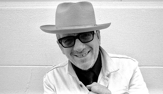 Elvis Costello & The Imposters – Look Now