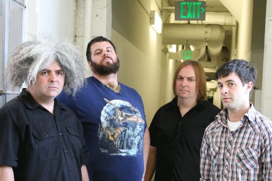 Melvins – Hold It In