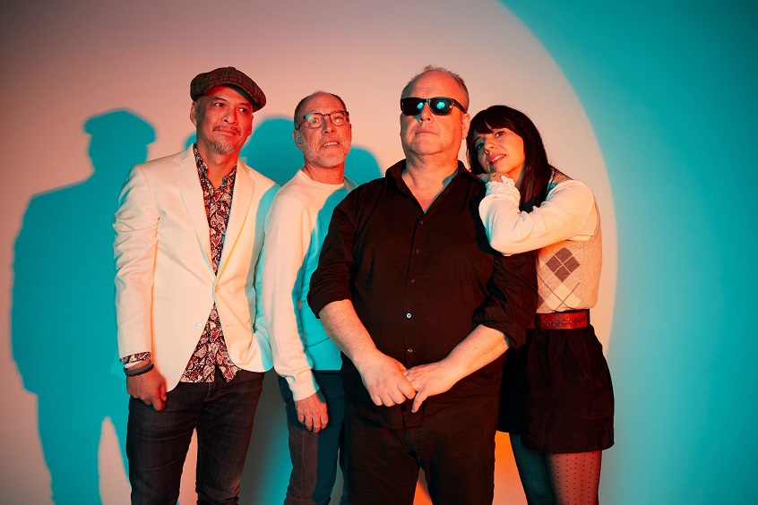 I Pixies condividono tre demo inedite