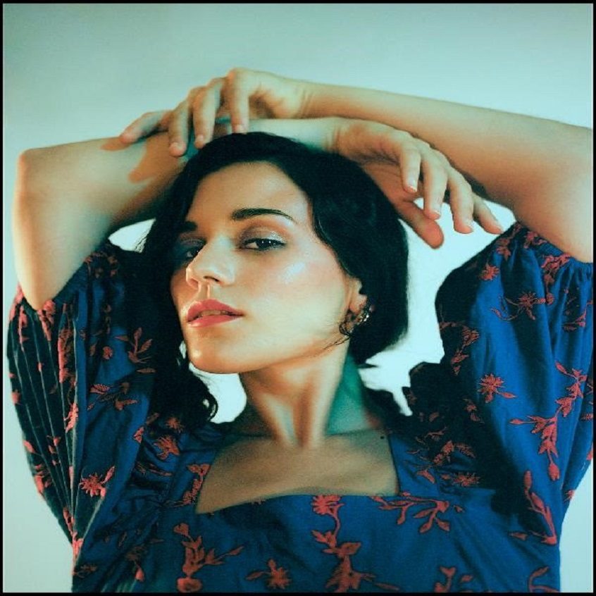 Malena Zavala condivide il suo nuovo singolo, “La Yarará”