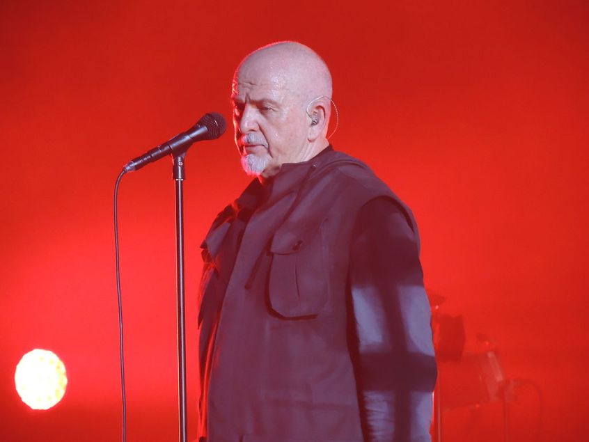 Peter Gabriel vicino all’Italia. In streaming gratuito il concerto all’Arena di Verona del 2010.