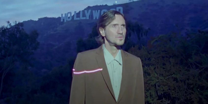 John Frusciante condivide il video del nuovo brano “Brand E”