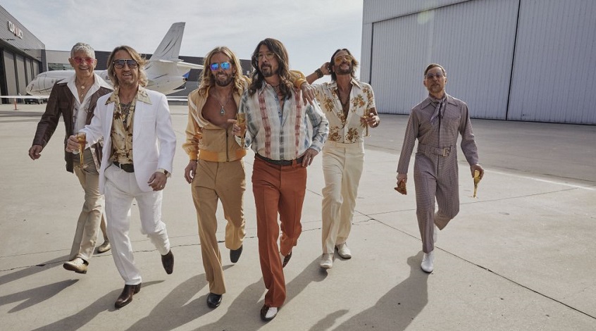 Foo Fighters, in veste del loro alter-ego The Dee Gees per il Record Store Day