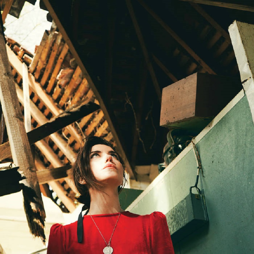 Laura-Mary Carter dei Blood Red Shoes annuncia il suo primo EP solista