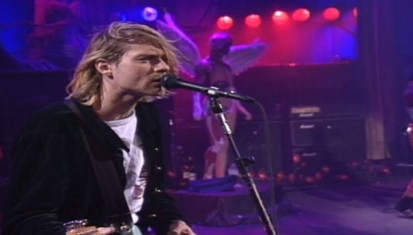 La Fender celebra i 30 anni di “Nevermind” commercializzando la chitarra Jag-Stang disegnata da Kurt Cobain