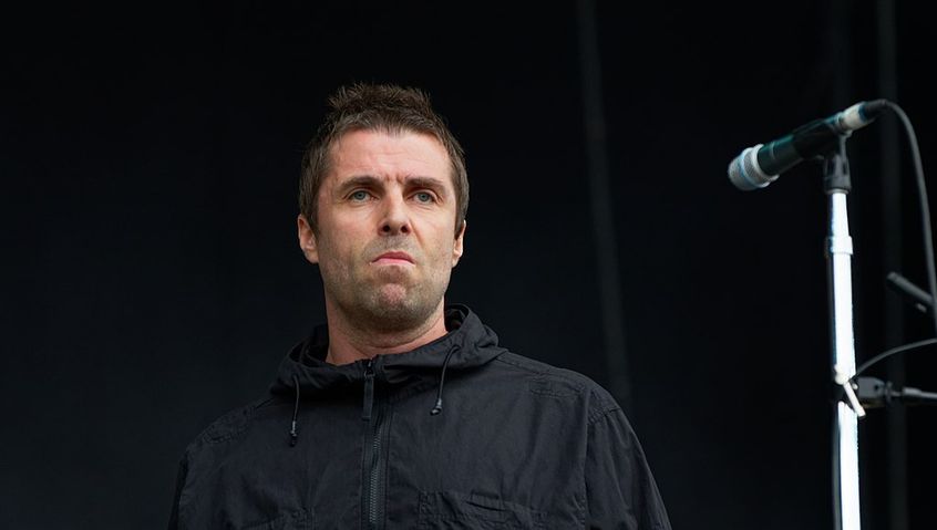 Liam Gallagher celebrerà i 30 anni di “Definitely Maybe” con un tour