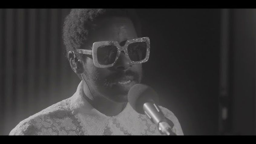 Guarda Curtis Harding live on KEXP at Home