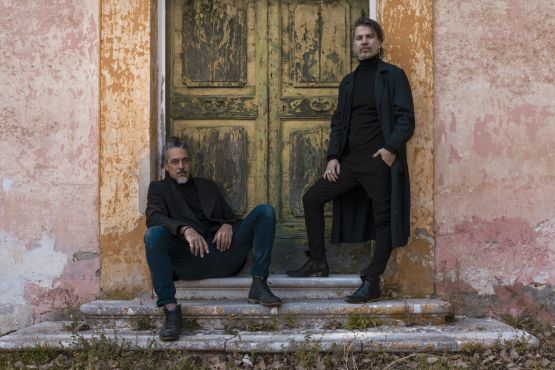 Roberto Angelini & Rodrigo D’Erasmo – Songs In A Conversation