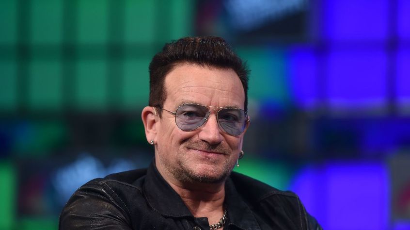 Bono: “Surrender: 40 songs, one story” e’ la prima autobiografia del cantante degli U2
