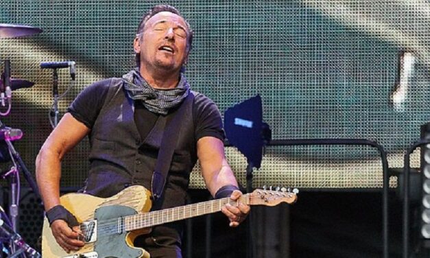 Guarda Tom Morello unirsi a Bruce Springsteen per eseguire “The Ghost of Tom Joad” e “American Skin (41 Shots)”