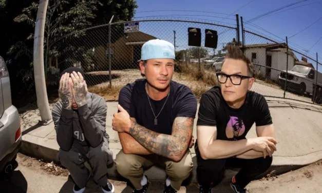 Blink-182: gli assaggi dal nuovo album sono “One More Time” e “More Than You Know”