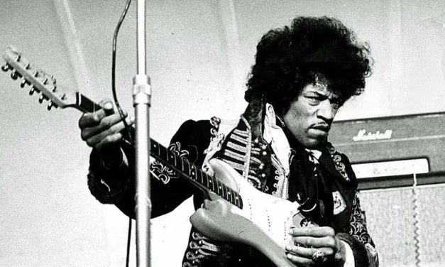 “From The Monkees To The Hollywood Bowl”: guarda il mini documentario sulla carriera di Jimi Hendrix