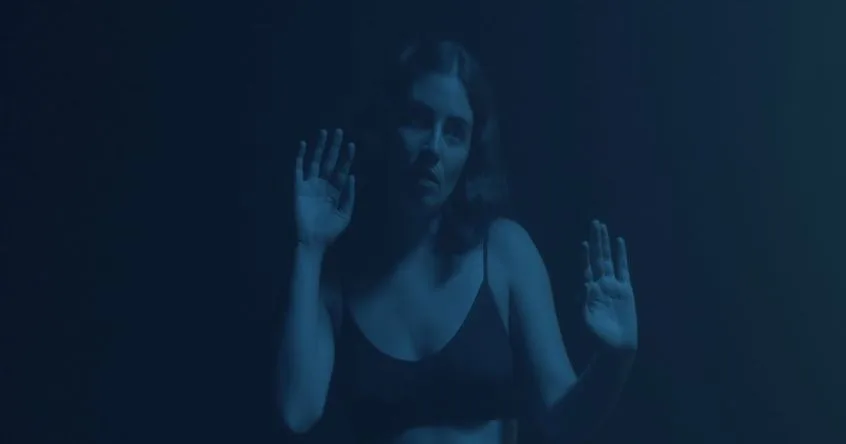 Marta Del Grandi svela un nuovo singolo: ascolta “The Best Sea”