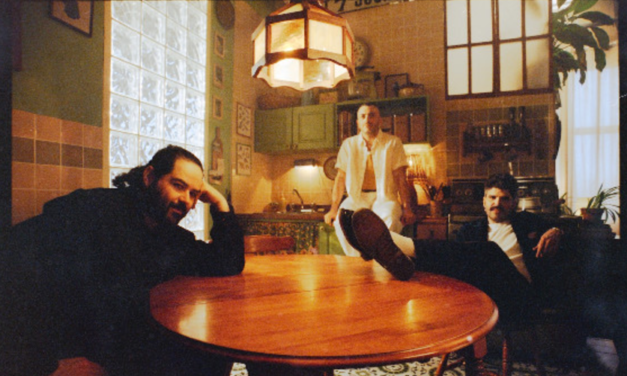 Canzoni da ascoltare in piedi, canzoni da ascoltare seduti: i Bye Parula presentano “Something Out of Nothing”