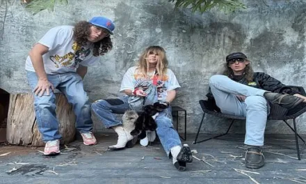 Black Bananas – Bad Bunch